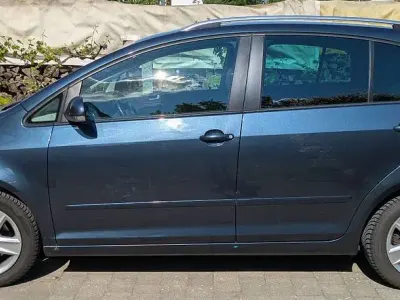 Gebraucht VW Golf Plus Cross Comfortline 122 PS (89 kW) 2009 Grün Van / Kleinbus