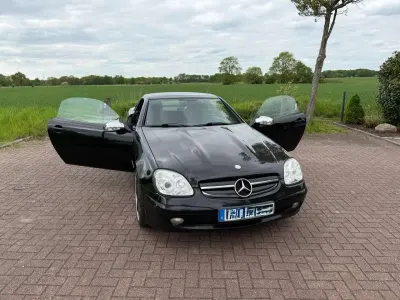 Second-hand Mercedes SLK200