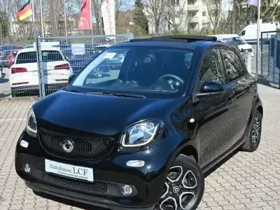 Używany Smart ForFour Prime 71 KM (52 kW) 2016 Czarny Hatchback