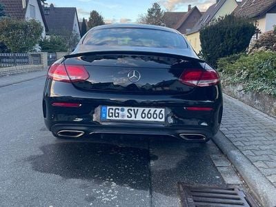 Gebraucht Mercedes C180 AMG line 156 PS (114 kW) 2016 Schwarz Coupé
