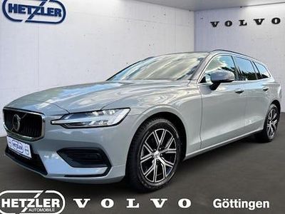 Gebraucht Volvo V60 Core 197 PS (144 kW) 2024 Grau Kombi