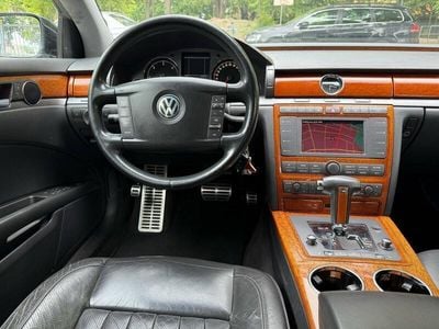 VW Phaeton