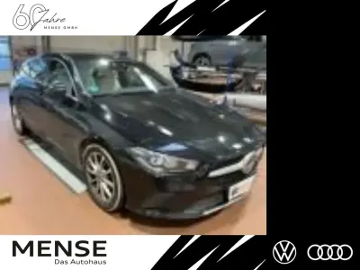 Gebraucht Mercedes CLA180 Shooting Brake Progressive 136 PS (100 kW) 2021 Nachtschwarz – unilack Kombi