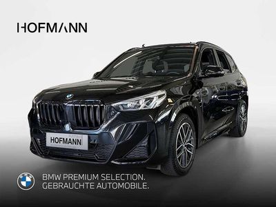 Saphirschwarz metallic Gebraucht 2023 BMW X1 M Sport SUV | 41.406 € (Fairer Preis)