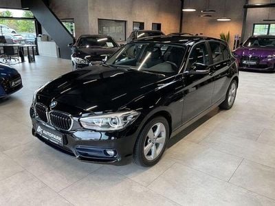 Gebraucht BMW 118 Sport Line 136 PS (100 kW) 2018 Schwarz ii/bonnet fluid black Kleinwagen