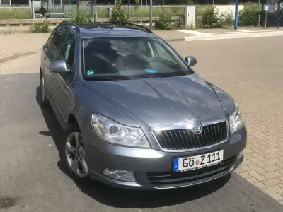 Gebraucht Skoda Octavia Best of 122 PS (89 kW) 2013 Silber Kombi
