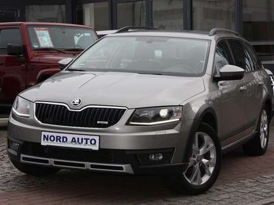 gebraucht Skoda Octavia Combi Scout 2.0TDi 4x4 Xenon/Pdc/HU Neu