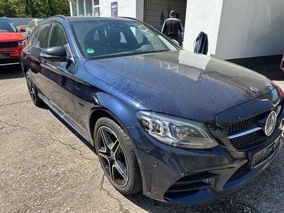 Usata Mercedes C220 AMG line 194 CV (142 kW) 2021 Blu Berlina