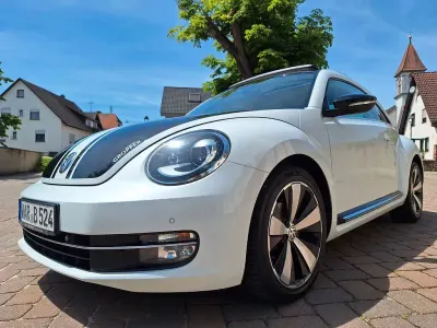 Używany VW Beetle Sport 150 KM (110 kW) 2015 Biały Hatchback