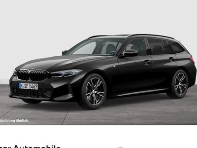 Schwarz Gebraucht 2022 BMW 318 Shadowline Kombi | 34.280 €