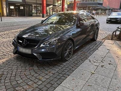 Usata Mercedes E350 AMG 306 CV (225 kW) 2015 Grigio Coupé