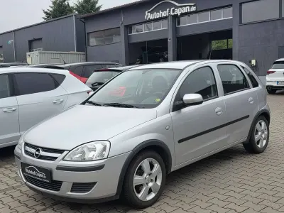 Gebraucht Opel Corsa 80 PS (58 kW) 2004 Lackierung erithree/ Kleinwagen