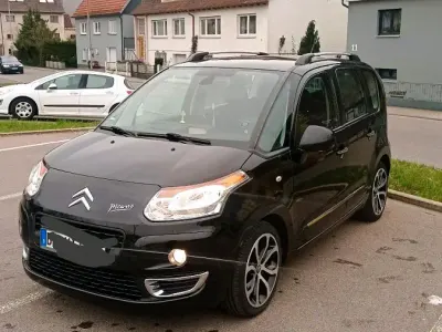Używany Citroën C3 110 KM (80 kW) 2011 Czarny Minivan
