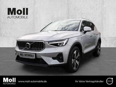 Gebraucht Volvo XC40 Core 211 PS (155 kW) 2023 Silber SUV