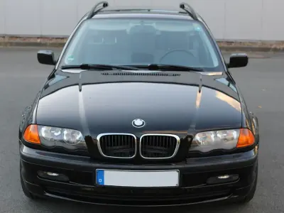 Gebraucht BMW 318 116 PS (85 kW) 1999 Schwarz Kombi