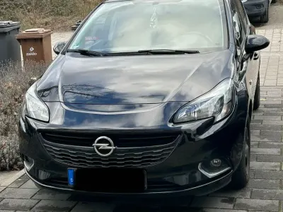 Używany Opel Corsa Edition 101 KM (74 kW) 2017 Czarny Hatchback