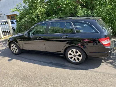Gebraucht Mercedes C200 Elegance 136 PS (100 kW) 2009 Kombi