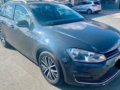 Gebraucht VW Golf VII 110 PS (80 kW) 2016 Grau Kombi