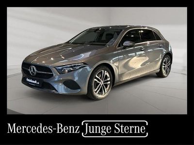 Gebraucht Mercedes A200 Progressive 163 PS (119 kW) 2024 Grau Limousine