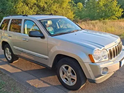 Gebraucht Jeep Grand Cherokee Limited 218 PS (160 kW) 2006 Silber SUV
