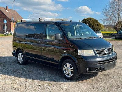 Second-hand VW Transporter 131 CP (96 kW) 2006 Negru Van