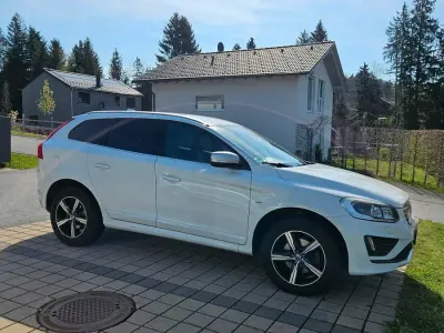 Gebraucht Volvo XC60 R-Design Momentum 190 PS (139 kW) 2016 Weiß SUV