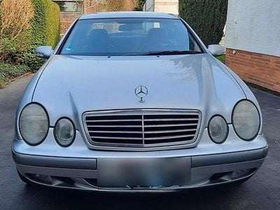 Gebraucht Mercedes CLK230 205 PS (150 kW) 1998 Silber Coupé