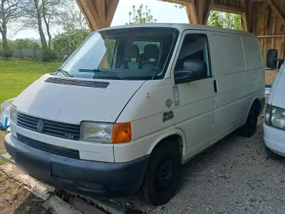 Usata VW Transporter 88 CV (64 kW) 2001 Bianco Furgone