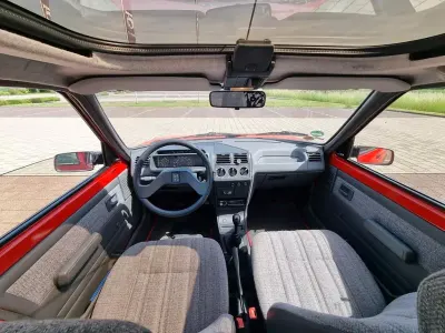 Gebraucht Peugeot 205 60 PS (44 kW) 1991 Rot Limousine