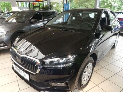 Gebraucht Skoda Fabia Essence 80 PS (58 kW) 2024 Schwarzmagic perleffekt Kleinwagen