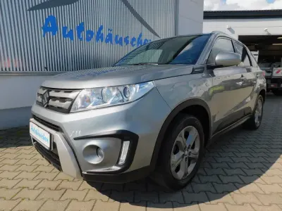 Gebraucht Suzuki Vitara Comfort 120 PS (88 kW) 2018 Grau SUV