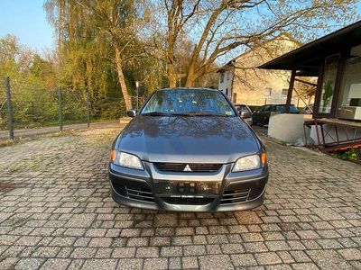 Gebraucht Mitsubishi Space Star 98 PS (72 kW) 2005 Grau Van / Kleinbus