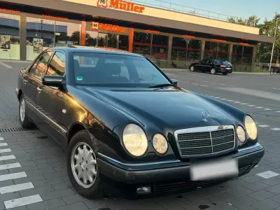 Gebraucht Mercedes E200