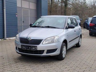 Gebraucht Skoda Fabia 86 PS (63 kW) 2011 Silber Limousine
