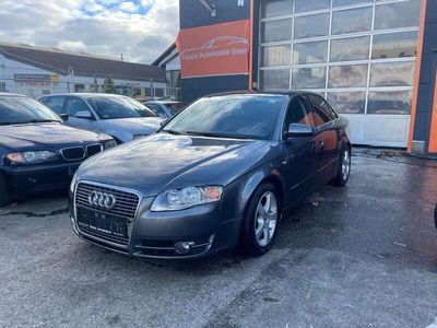 gebraucht Audi A4 Lim. 3.0 TDI quattro /PDC/Navi/Klima/Pano