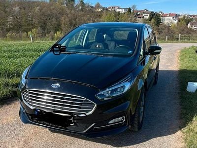 Usata Ford S-MAX S 150 CV (110 kW) 2021 Nero Monovolume