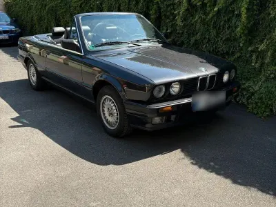 Gebraucht BMW 318 Cabriolet 113 PS (83 kW) 1992 Schwarz Cabrio