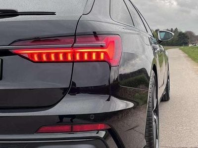 Second-hand Audi S6 344 CP (253 kW) 2023 Negru Break