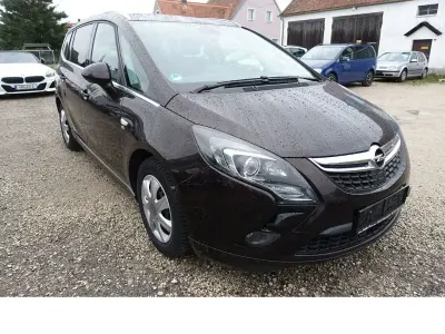 Gebraucht Opel Zafira Tourer OPC 136 PS (100 kW) 2015 Braun Van / Kleinbus