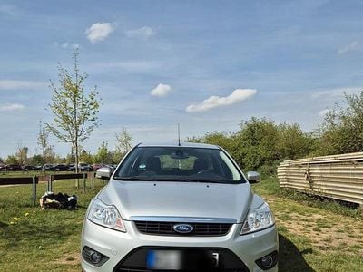 Gebraucht Ford Focus 115 PS (84 kW) 2009 Kombi