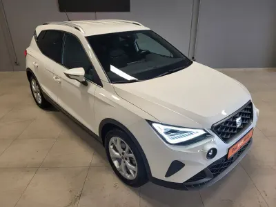 Gebraucht Seat Arona FR 150 PS (110 kW) 2022 Weiss SUV