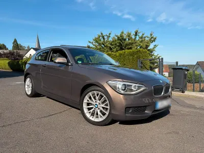 Gebraucht BMW 118 143 PS (105 kW) 2014 Braun Kleinwagen
