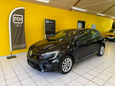 Gebraucht Renault Clio Intens 131 PS (96 kW) 2020 Sternenschwarz Kleinwagen