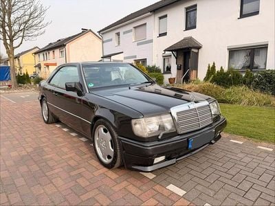 Gebraucht Mercedes E300 AMG 179 PS (131 kW) 1990 Schwarz Coupé