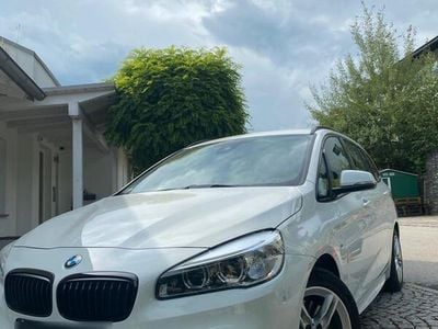 BMW 220
