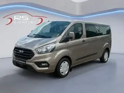 Gebraucht Ford Transit 131 PS (96 kW) 2019 Silber Kombi