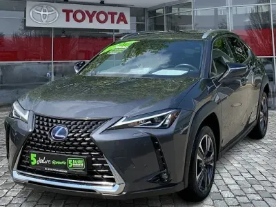 Gebraucht Lexus UX 250h 184 PS (135 kW) 2021 Sonic grey SUV