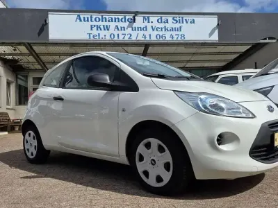 Gebraucht Ford Ka Ambiente 69 PS (50 kW) 2013 Crystalweiß Kleinwagen