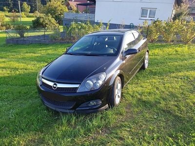 Opel Astra GTC