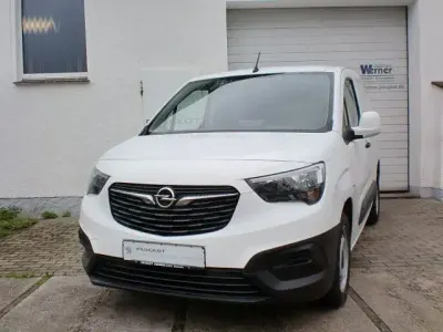 Gebraucht Opel Combo Edition 102 PS (75 kW) 2021 Van / Kleinbus